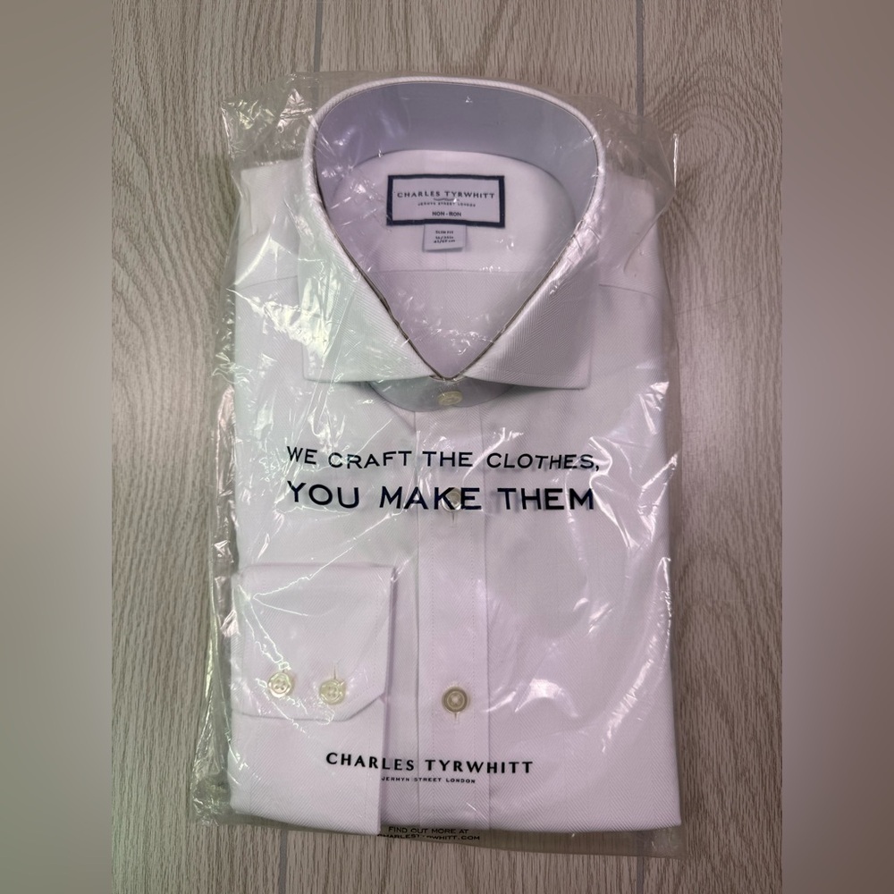 Charles Tyrwhitt Men’s White Herringbone Dress Shirt - Spread Collar